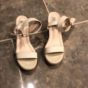 Cute Steve Madden platform wedges